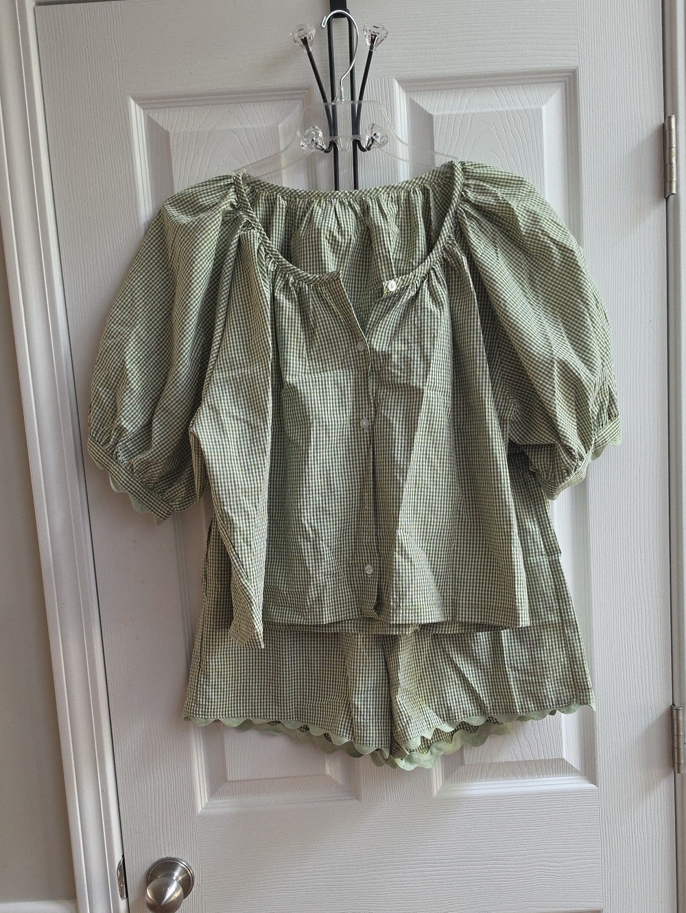 Green Gingham Two-Piece Puff Sleeve Top & Shorts Set
